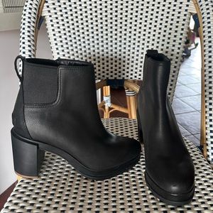 Sorel – Blake Chelsea Boot- Black Size 8.5